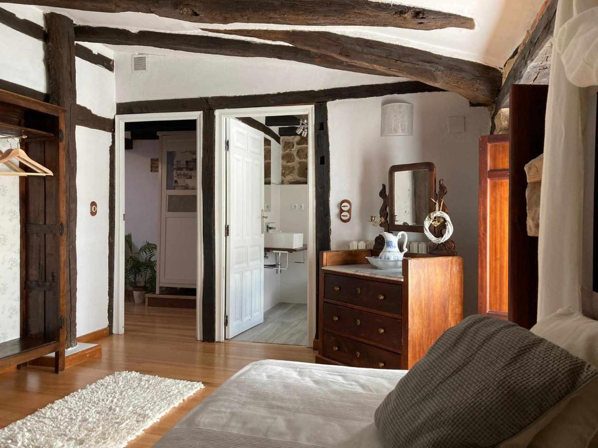 Casa Parejas La Casa De Quintanilla 1 Guest House Quintanilla de las Torres Bagian luar foto